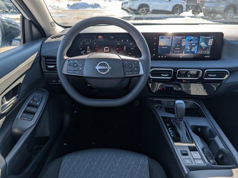 New 2026 Nissan Sentra SV w/ SV Convenience Package FWD image 9