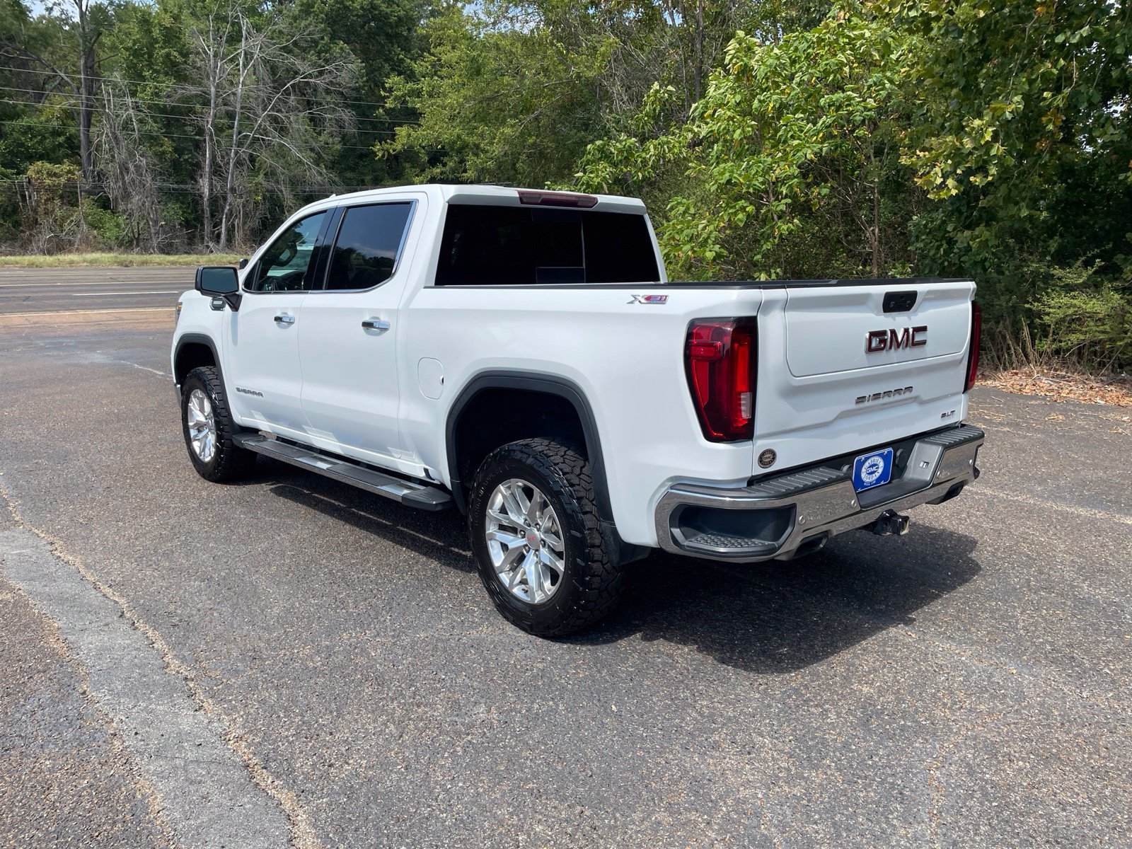 Used 2021 GMC Sierra 1500 SLT AWD/4WD image 3