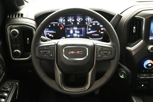 Used 2022 GMC Sierra 2500 AT4 w/ AT4 Preferred Package AWD/4WD image 24