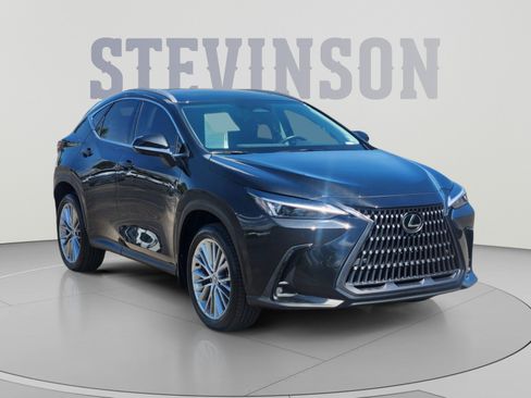 Certified 2025 Lexus NX 350 AWD w/ Cold Area Package image 4