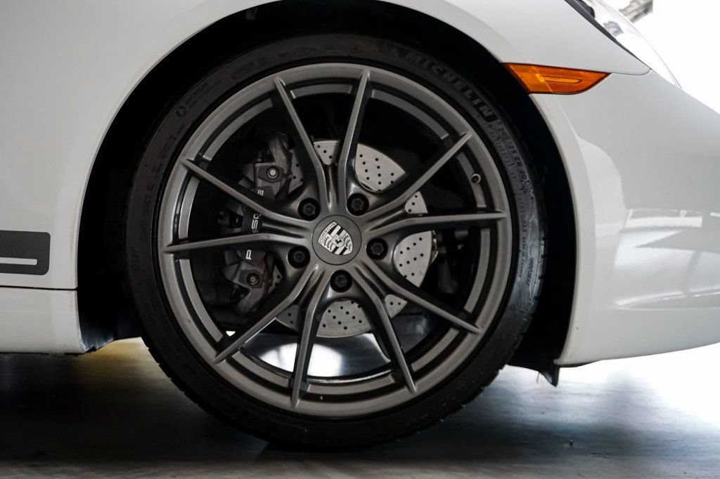 Used 2018 Porsche 911 Carrera image 42