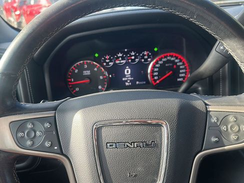 Used 2016 GMC Sierra 1500 Denali w/ Enhanced Driver Alert Package AWD/4WD image 10