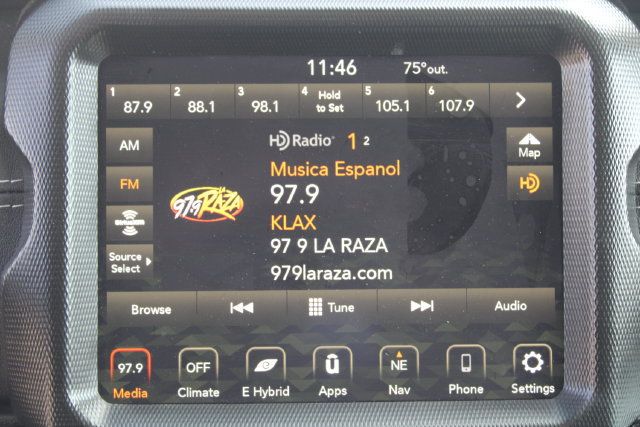 Used 2023 Jeep Wrangler Unlimited Sahara w/ Cold Weather Group AWD/4WD image 24