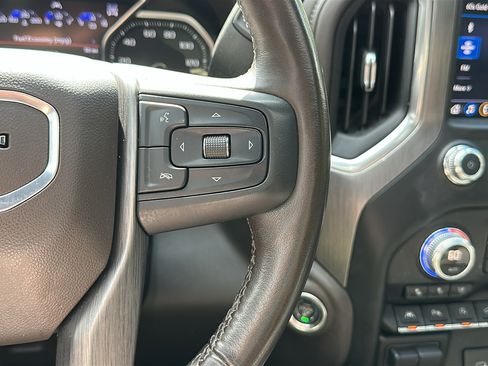 Used 2019 GMC Sierra 1500 Denali w/ Denali Ultimate Package AWD/4WD image 19