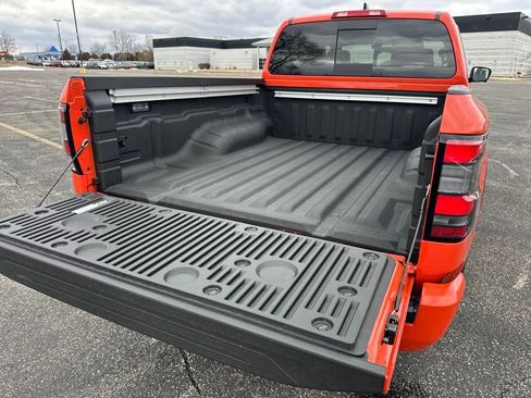 New 2025 Nissan Frontier PRO-4X w/ Pro Convenience Package image 17