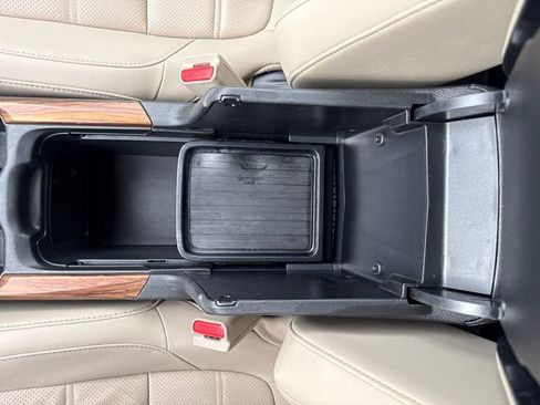 Used 2022 Honda CR-V Touring image 25