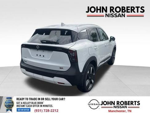 Used 2025 Nissan Kicks SR FWD image 12