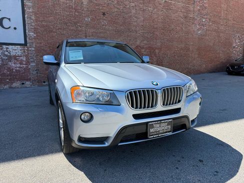 Used 2014 BMW X3 xDrive28i AWD/4WD image 2