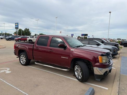 Used 2013 GMC Sierra 1500 SLT w/ All-Terrain Package AWD/4WD image 1