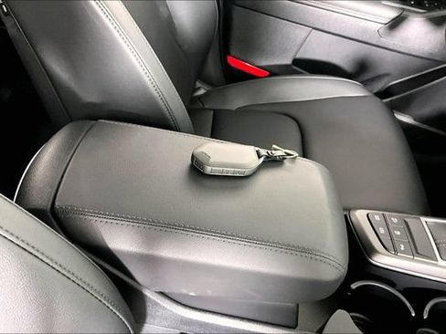 Certified 2026 Kia Sportage EX FWD image 30