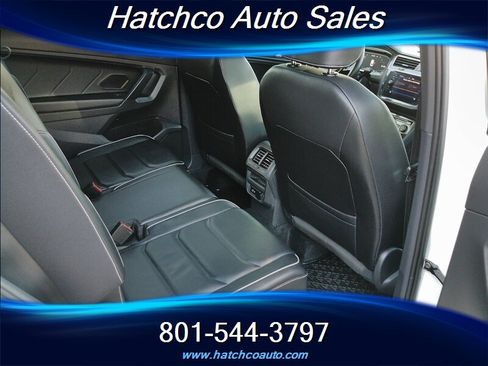 Used 2021 Volkswagen Tiguan SEL Premium R-Line w/ 3rd Row Seat Package AWD/4WD image 19