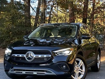 Used 2021 Mercedes-Benz GLA 250 4MATIC w/ Premium Package