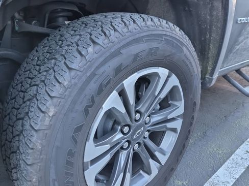 Used 2022 Chevrolet Colorado Z71 image 21