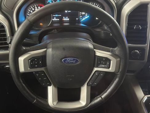 Used 2020 Ford F150 Lariat AWD/4WD image 4