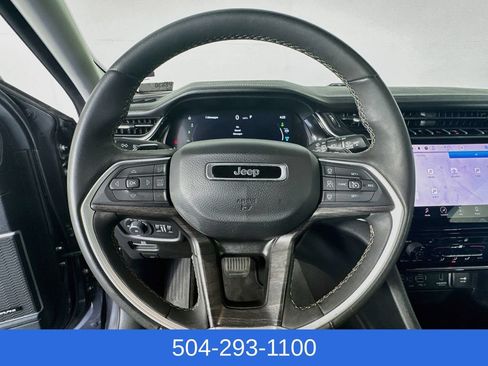 Used 2024 Jeep Grand Cherokee Limited 4xe AWD/4WD image 13