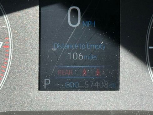 Used 2023 Toyota Corolla LE image 18