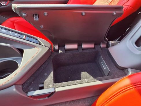 Used 2025 Chevrolet Corvette Z06 RWD image 47