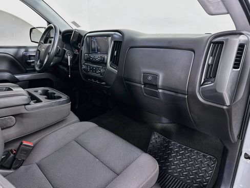 Used 2018 Chevrolet Silverado 1500 LT w/ Trailering Package AWD/4WD image 26