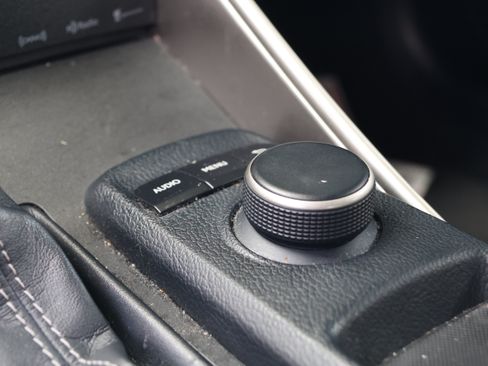 Used 2015 Lexus IS 250 RWD image 28