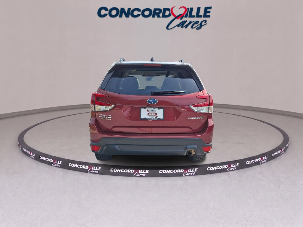 Certified 2024 Subaru Forester Premium AWD/4WD image 6