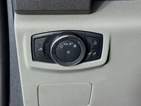 Used 2022 Ford F250 XL w/ XL Value Package image 11