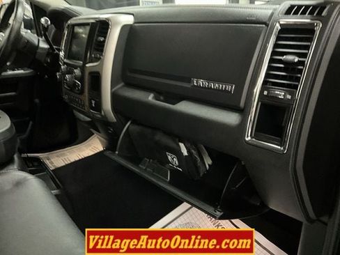 Used 2018 RAM 3500 Laramie AWD/4WD image 39