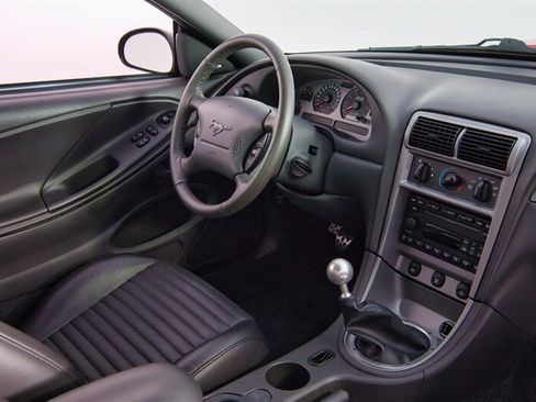 Used 2003 Ford Mustang Mach 1 RWD image 44