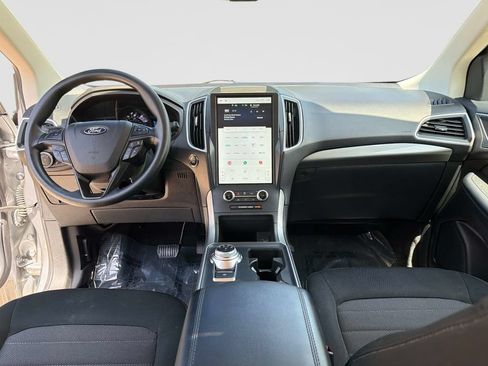 Used 2022 Ford Edge SE w/ Black Appearance Package AWD/4WD image 17