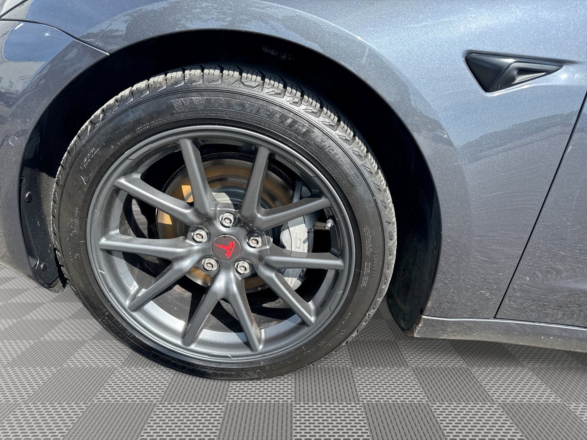 Used 2021 Tesla Model 3 Long Range AWD/4WD image 18