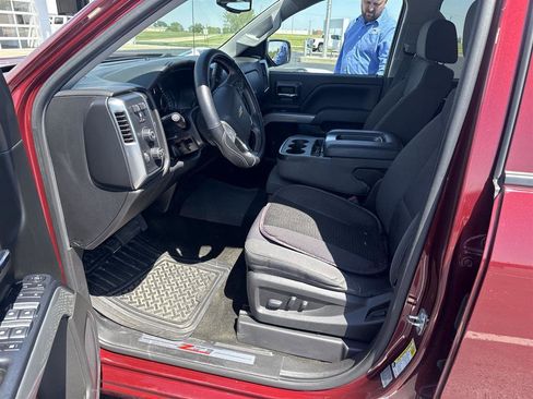 Used 2017 Chevrolet Silverado 1500 LT w/ All Star Edition AWD/4WD image 4