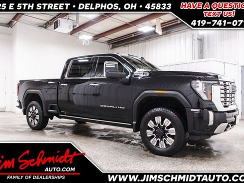 Used 2024 GMC Sierra 2500 Denali w/ Denali Reserve Package image 1