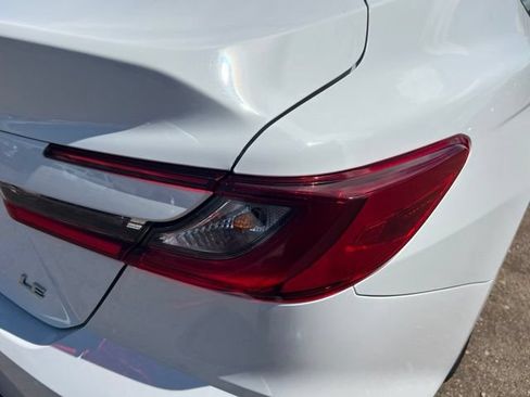 Used 2025 Toyota Camry LE FWD image 11