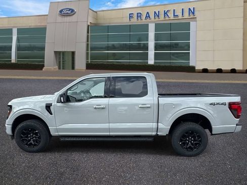 New 2026 Ford F150 XLT w/ Equipment Group 302A MID AWD/4WD image 4