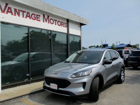 Used 2021 Ford Escape S image 1