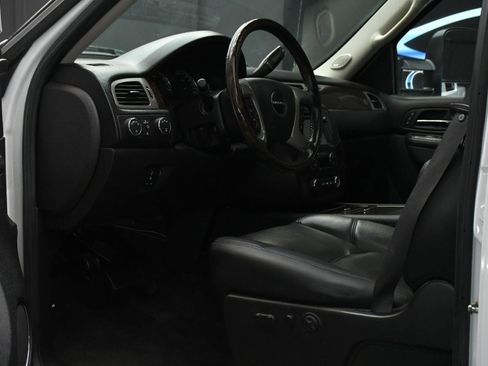 Used 2012 GMC Sierra 2500 Denali AWD/4WD image 15