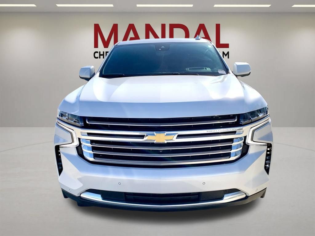 Used 2023 Chevrolet Tahoe High Country RWD image 2