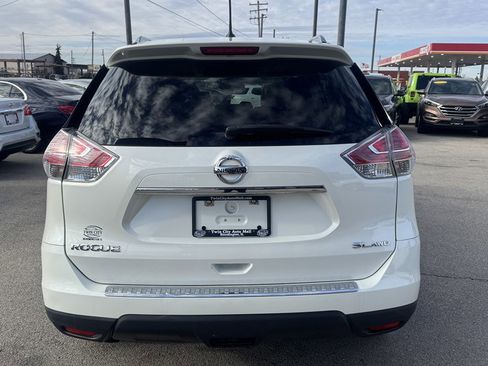 Used 2016 Nissan Rogue SL w/ SL Premium Package image 7