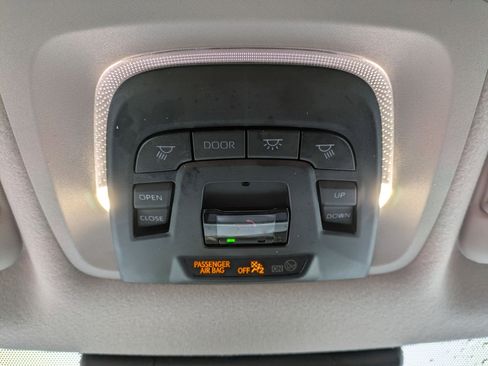 Certified 2023 Toyota Corolla Cross XLE image 14