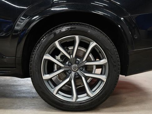 Used 2018 Volvo XC90 T6 Momentum w/ Convenience Package AWD/4WD image 31