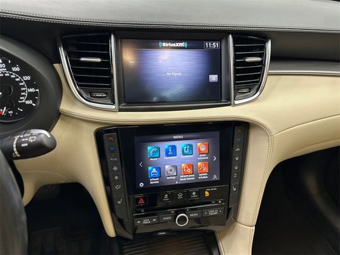 Used 2022 INFINITI QX50 Luxe image 30