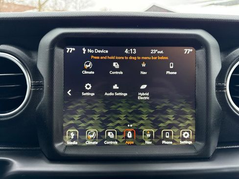 Used 2022 Jeep Wrangler Unlimited Sahara w/ Safety Group image 43