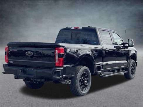 New 2026 Ford F250 Lariat w/ Black Appearance Package image 3
