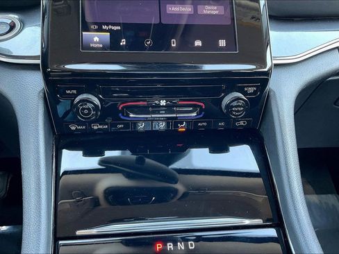 Used 2023 Jeep Grand Cherokee Laredo w/ Trailer Tow Prep Group (B) image 15