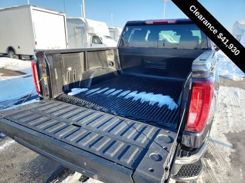 Used 2025 GMC Sierra 1500 SLT image 25
