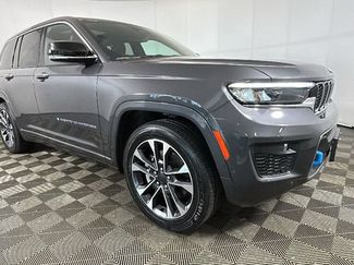 Used 2023 Jeep Grand Cherokee Overland AWD/4WD video 2
