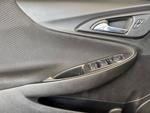 Used 2022 Chevrolet Malibu LS w/ LPO, Floor Liner Package FWD image 12