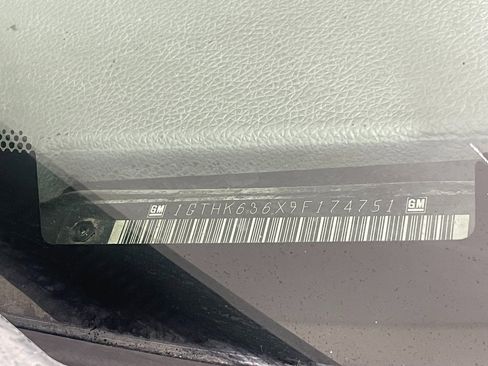 Used 2009 GMC Sierra 2500 SLT w/ SLT Convenience Package image 24