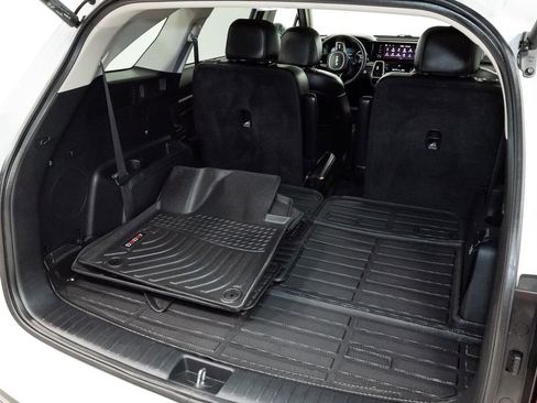 Certified 2023 Kia Sorento SX FWD image 37