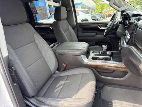 Used 2024 Chevrolet Silverado 1500 LT Trail Boss w/ Protection Package AWD/4WD image 24