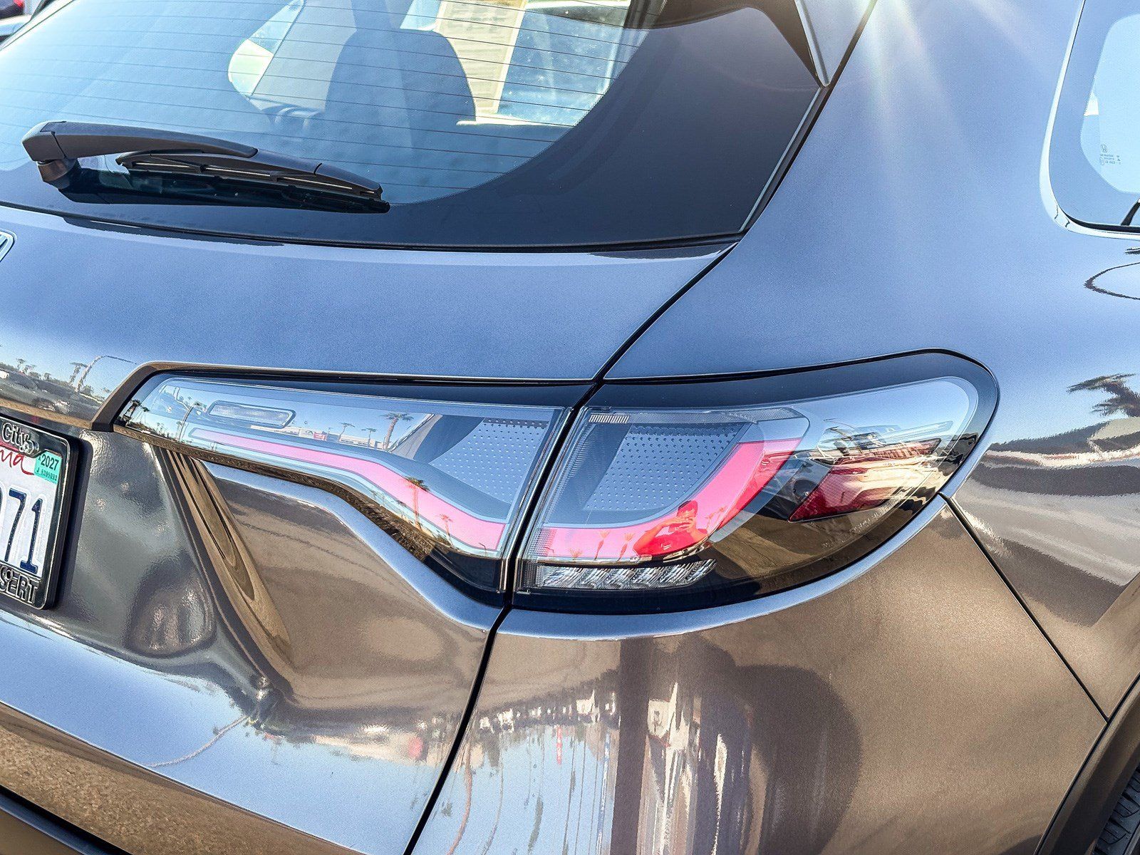 Certified 2025 Honda HR-V LX image 8